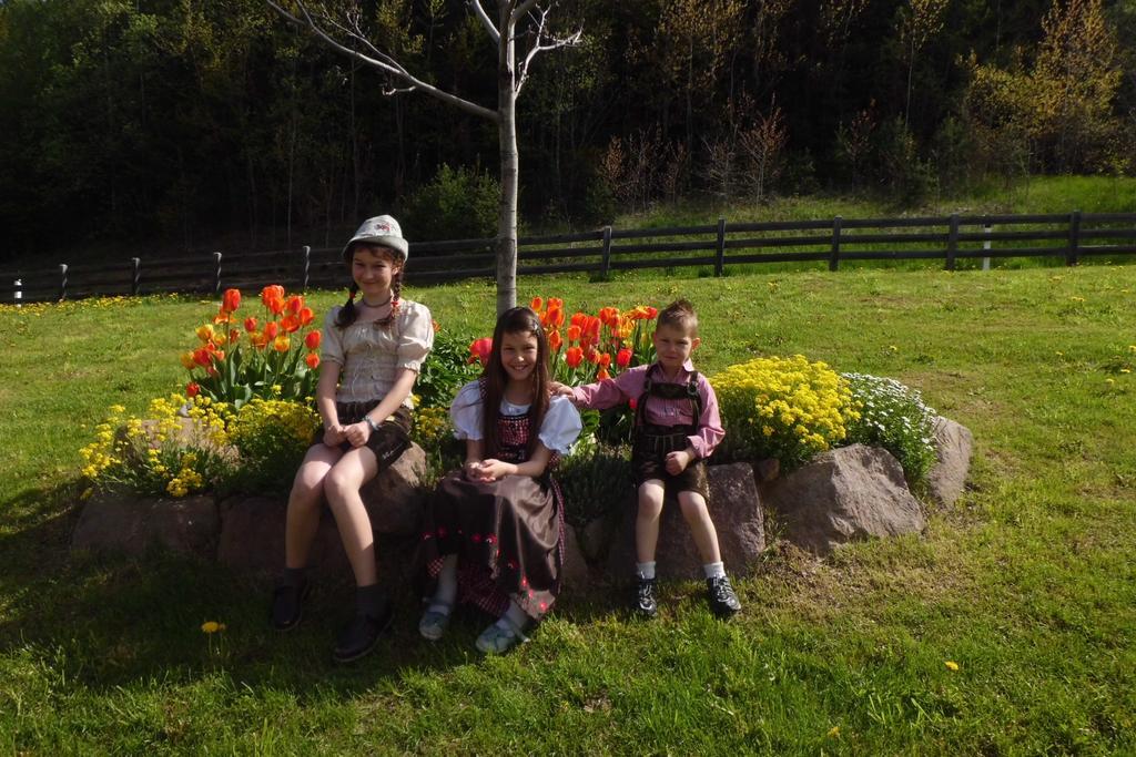 מלטינה Gasserhof Chalets מראה חיצוני תמונה