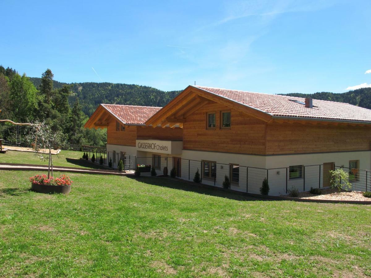 מלטינה Gasserhof Chalets מראה חיצוני תמונה