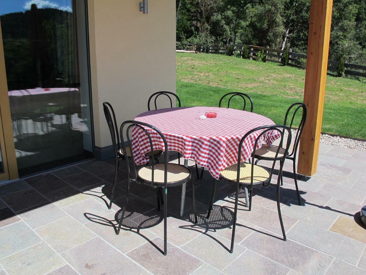 מלטינה Gasserhof Chalets מראה חיצוני תמונה