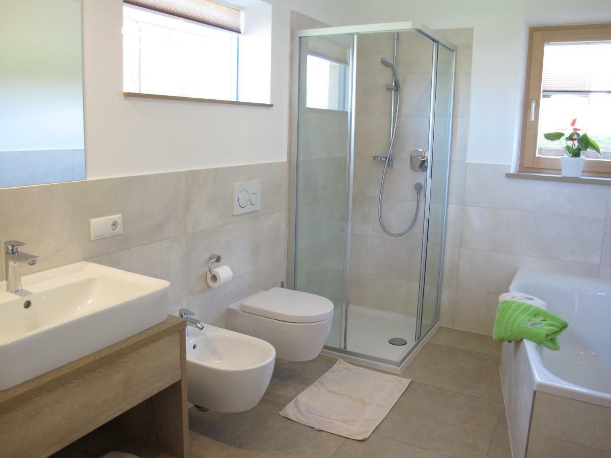 מלטינה Gasserhof Chalets מראה חיצוני תמונה